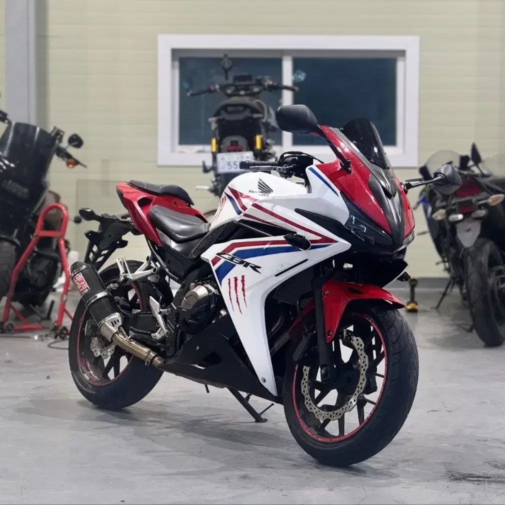 16년식 CBR500r 요시무라 구변