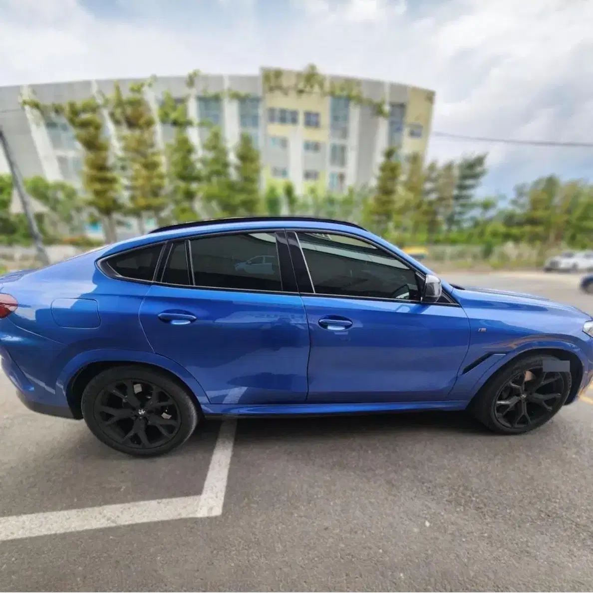 BMW X6 G06