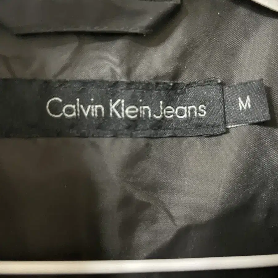 Canvin Klein Jeans 패딩 (M)