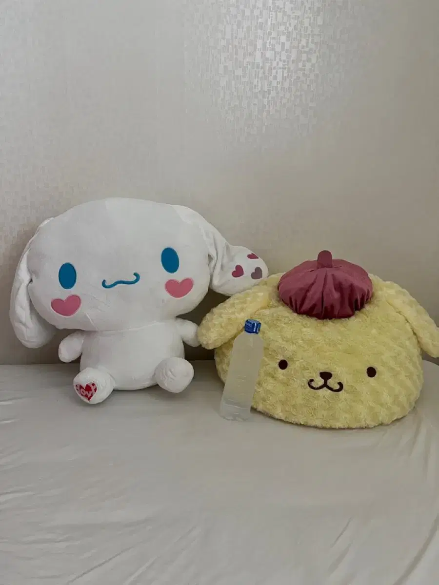 I sell cinnamon roll pom pom purines doll 