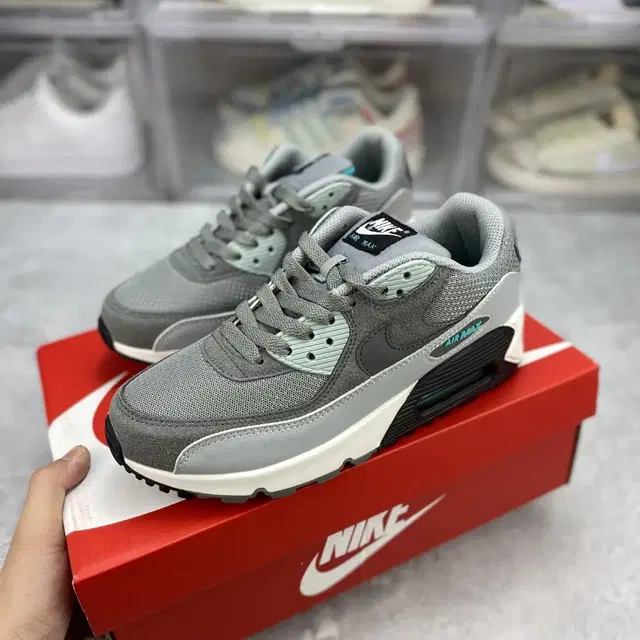 나이키 에어맥스 90 울프그레이 Air Max 90 Wolf Grey