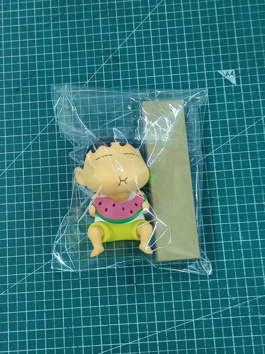 Changu Bom Figure sell (Changu eating watermelon, Changu figure in min. sleeveless)