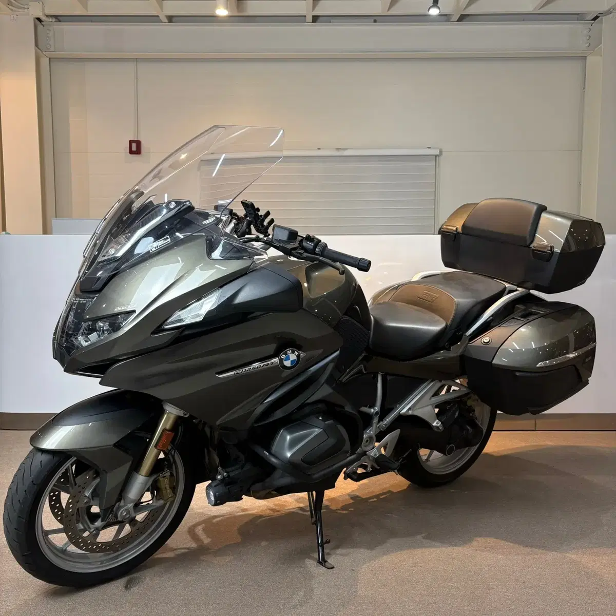 [포밸브] 21년 BMW R1250RT (위탁판매)