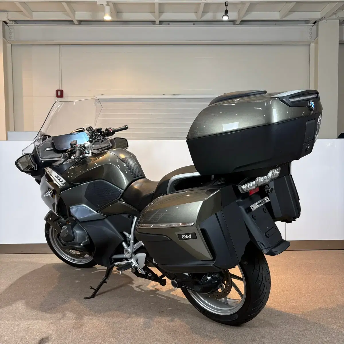 [포밸브] 21년 BMW R1250RT (위탁판매)