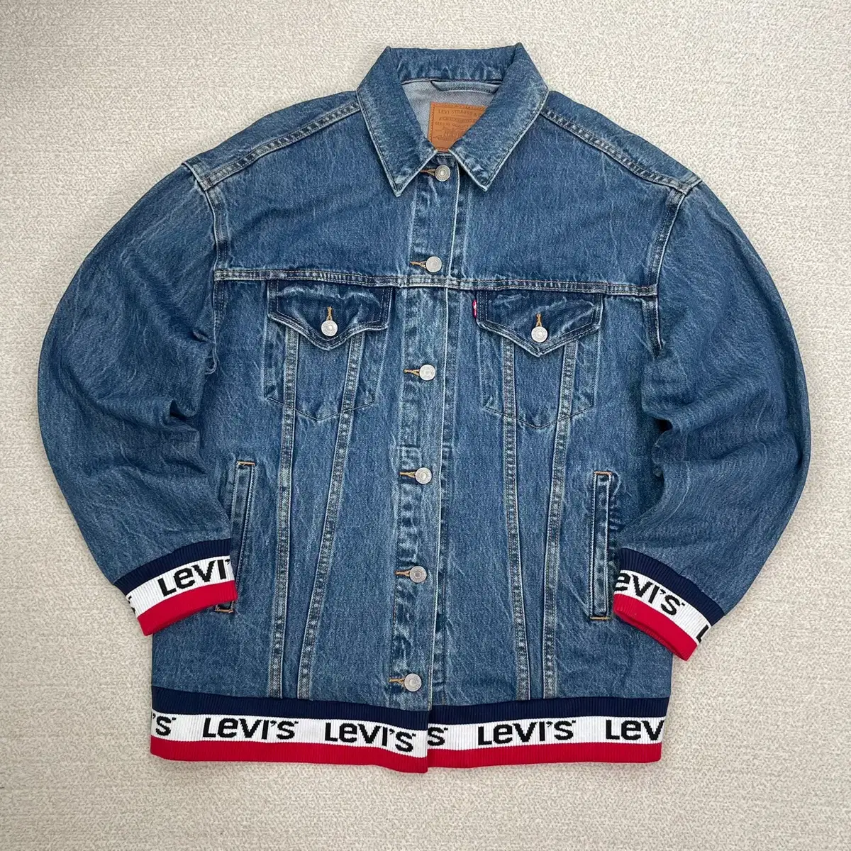 [S] Levi's Women's Premium Tucker Denim Jacket N3666