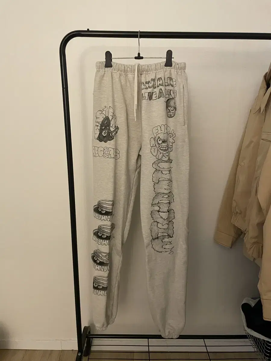 Donut Revenge Fingerpress Ivory Sweatpants 30