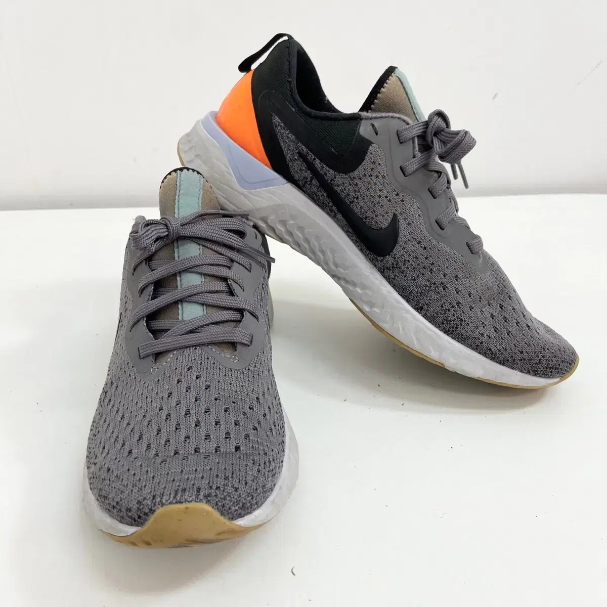 나이키 오딧세이 리액트 240mm Nike React Odyssey