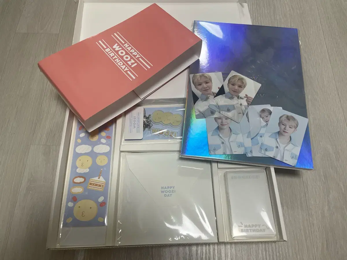 SEVENTEEN woozi BIRTHDAY BOX VER.2 photocard incl.