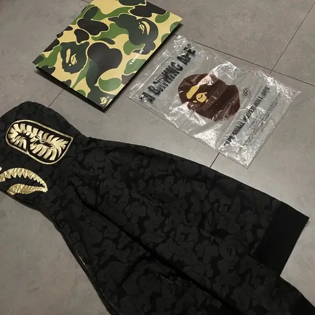 베이프 solid camo 후드집업