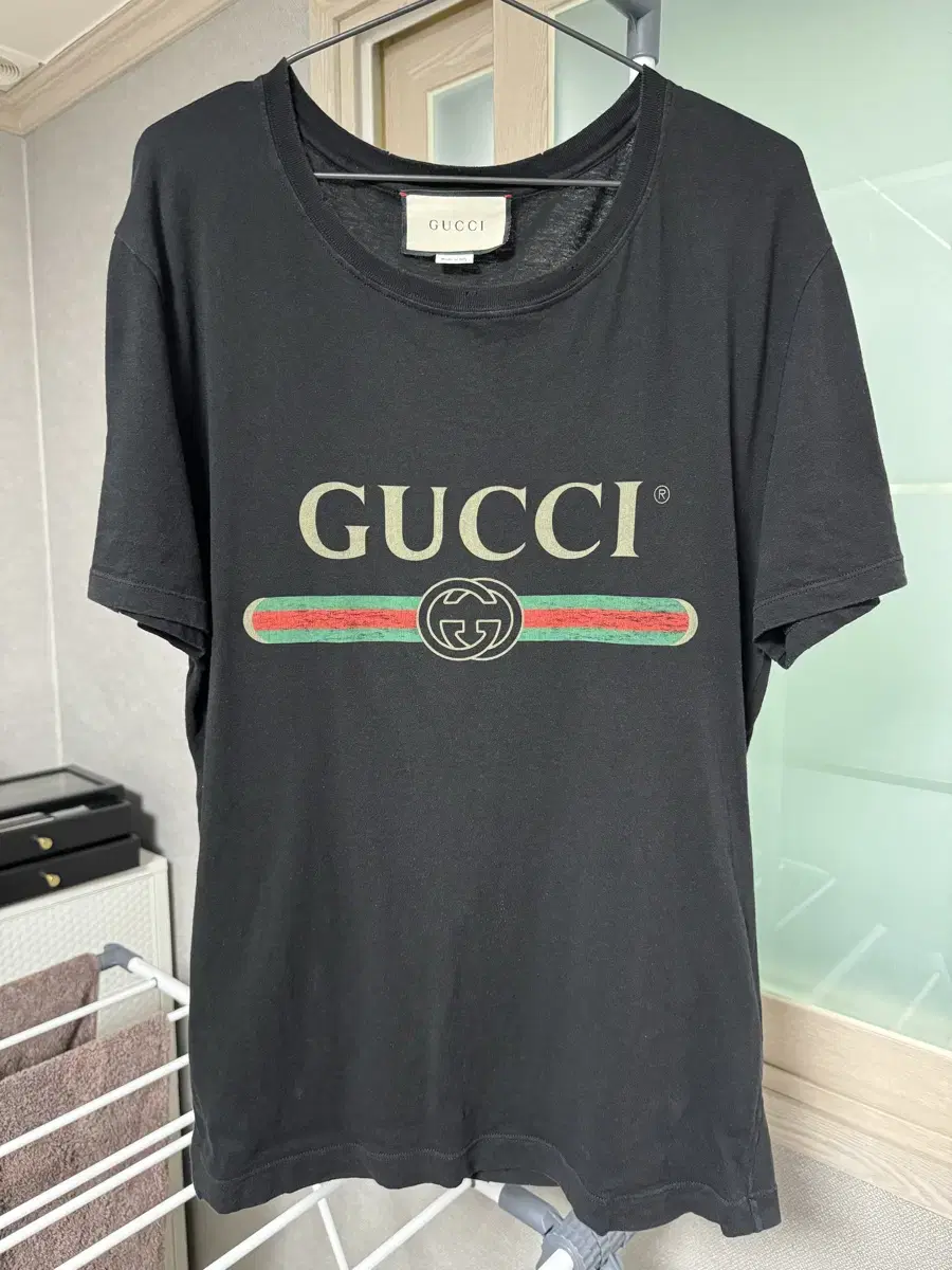 Gucci Tribal logo vahn