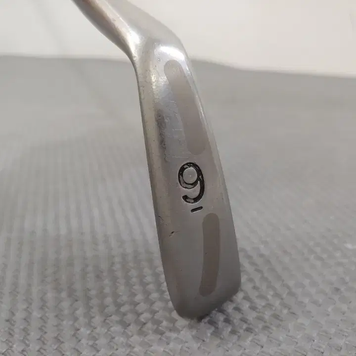 아키라 AKIRA API01 FNFORGED 9번 아이언63g S