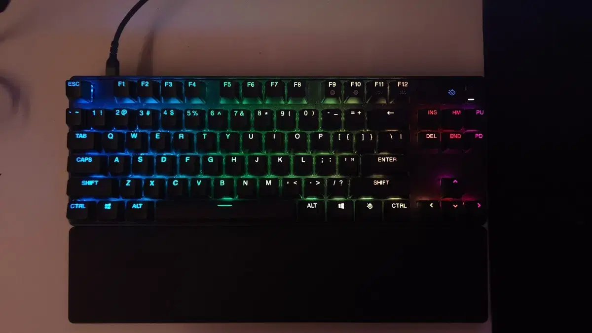 스틸시리즈 Apex pro tkl 미개봉