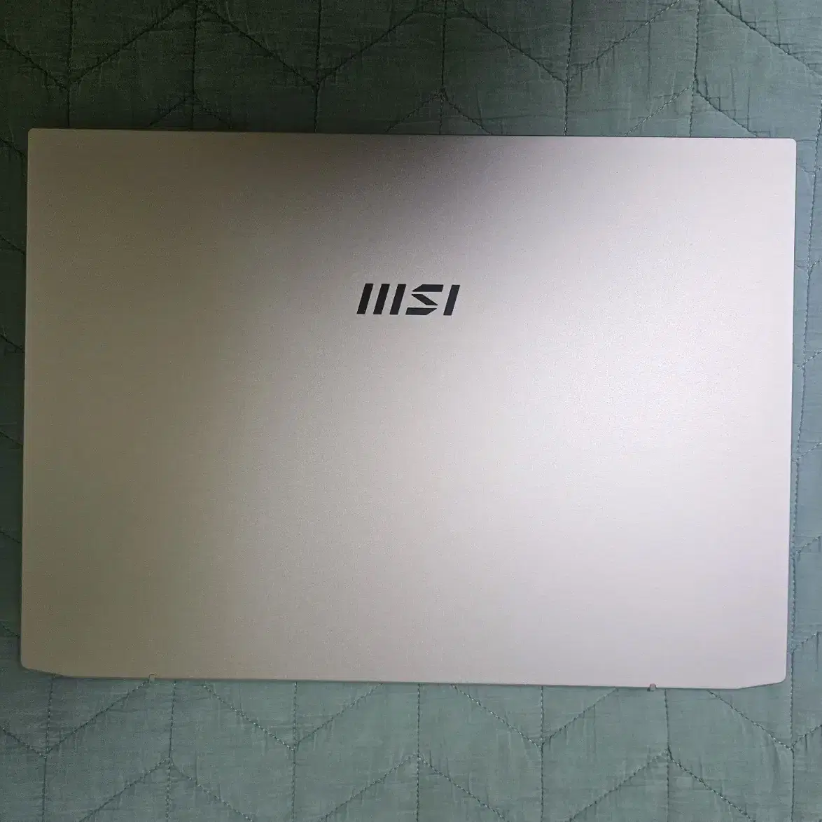 MSI 노트북 프레스티지 16 STUDIO A13VF