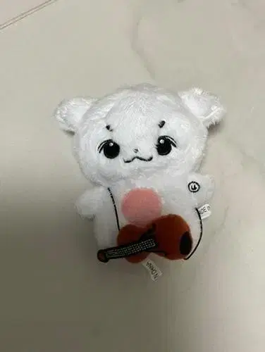 Lucy shin yechan chanizhu doll + violin unsealed 10cm doll wts