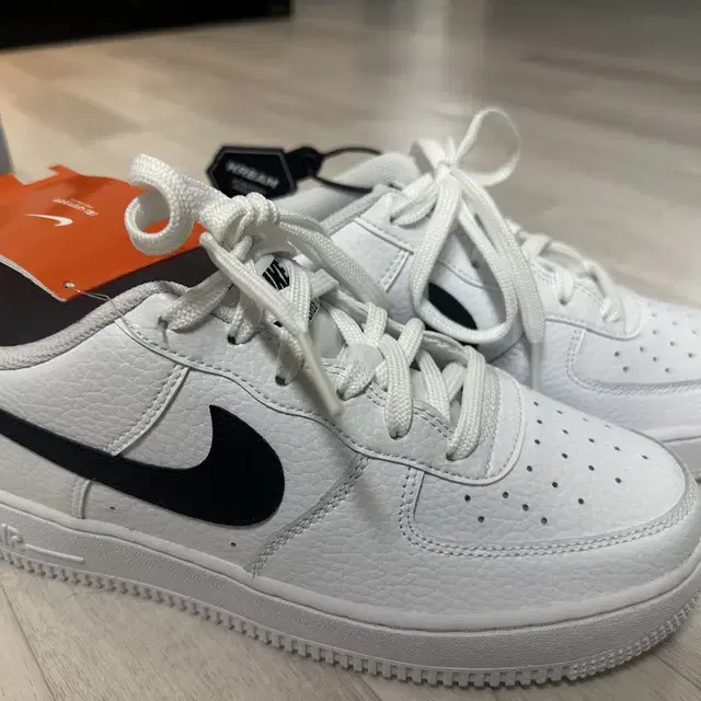 나이키 Nike Air Force 1 White Black