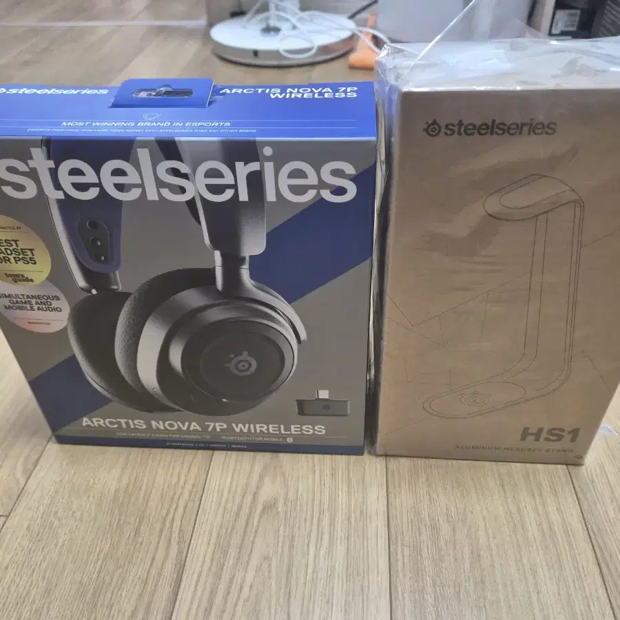 Steel series 아크티스노바7P 무선게이밍 헤드셋 + HS1거치대