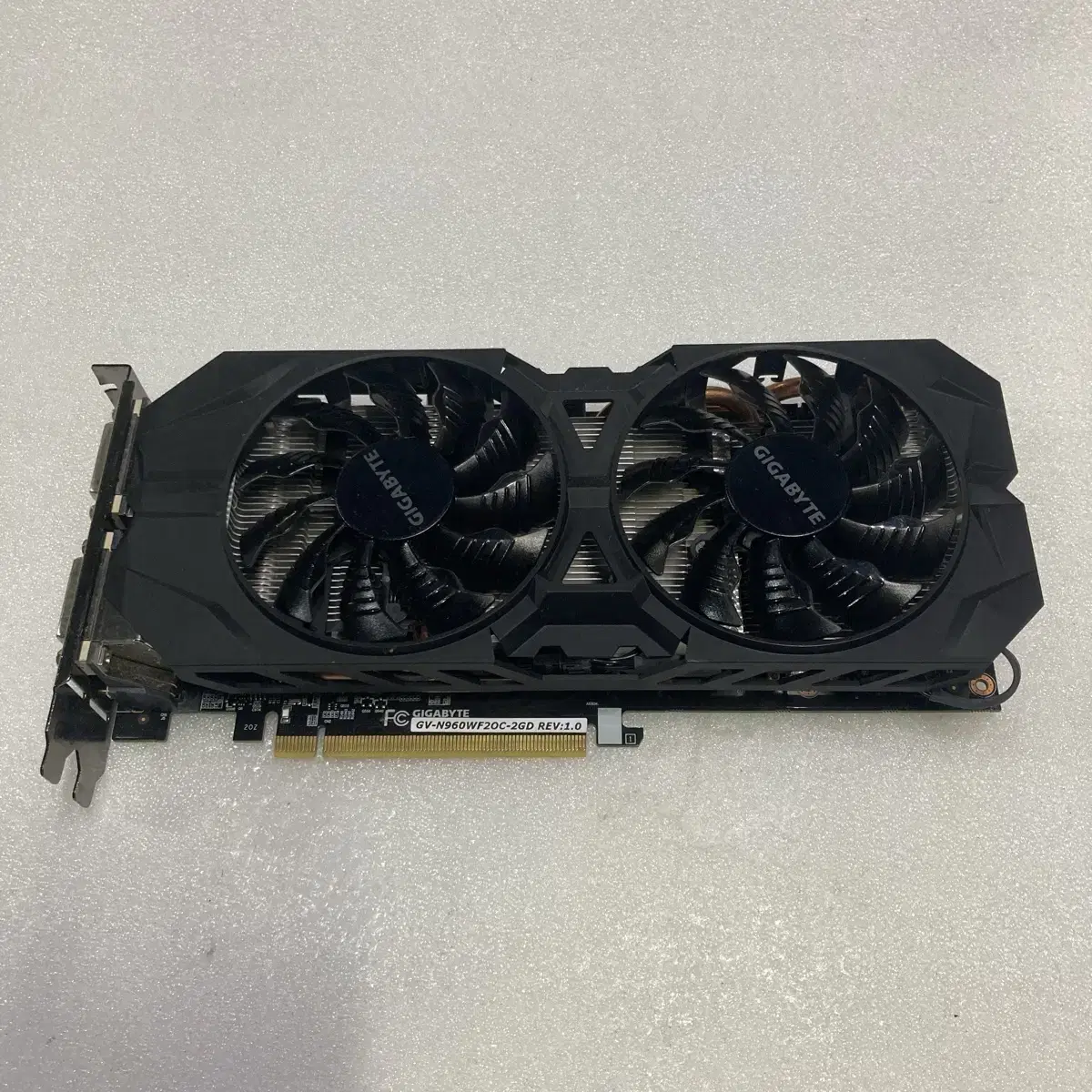 기가바이트 GTX960 2G 그래픽카드