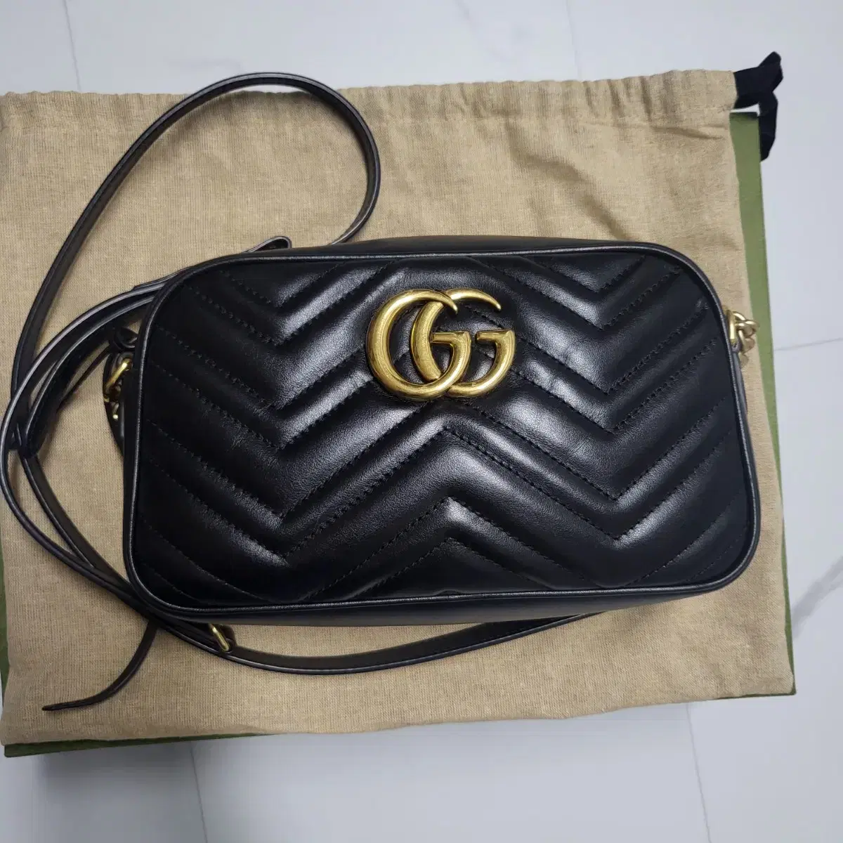 GucciGGMarmont Shoulder Camera Bag Small