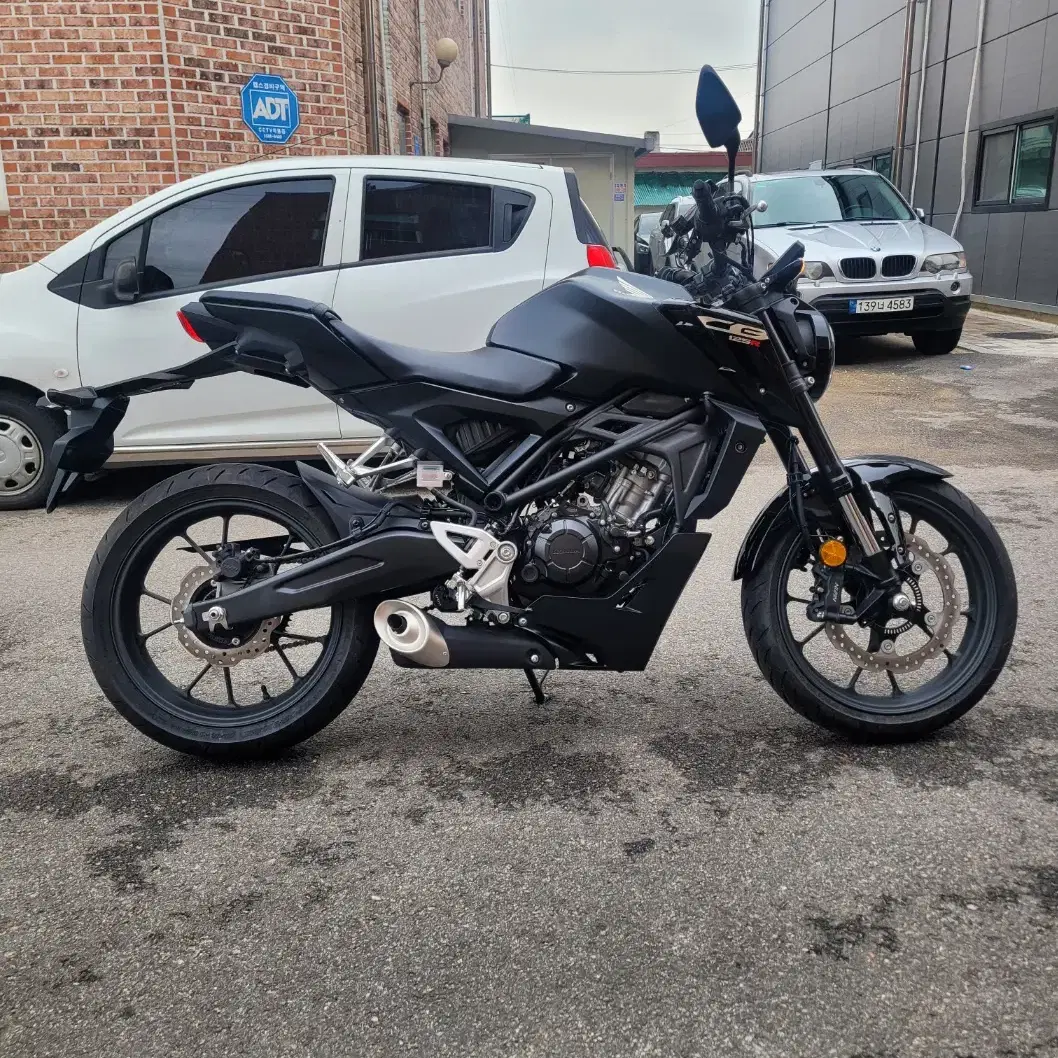 혼다 CB125R 24년 150km 신차그대로! 9월30일 출고 1인신조