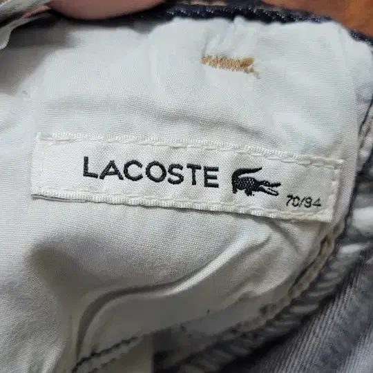 (여성70사이즈.28인치) LACOSTE 청바지