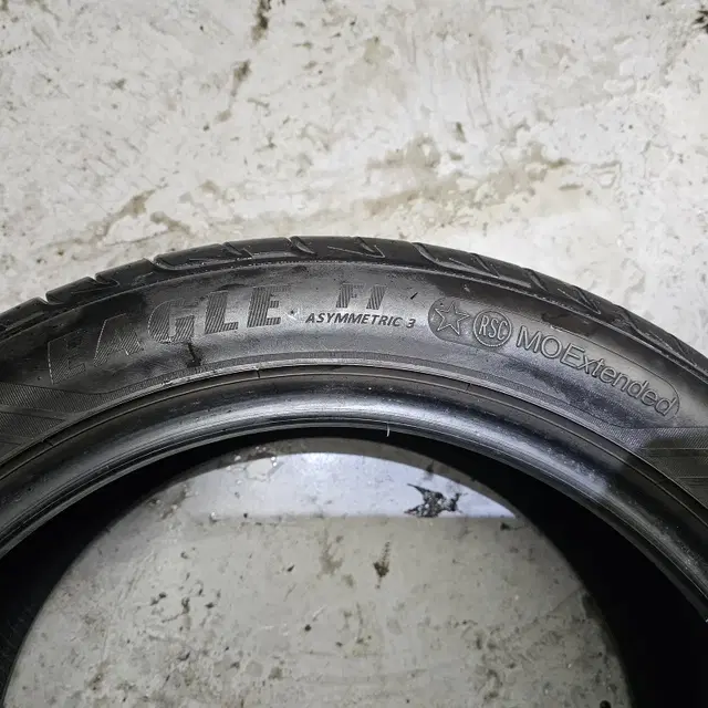 245/45R18 벤츠, BMW 순정 런플랫타이어 4본