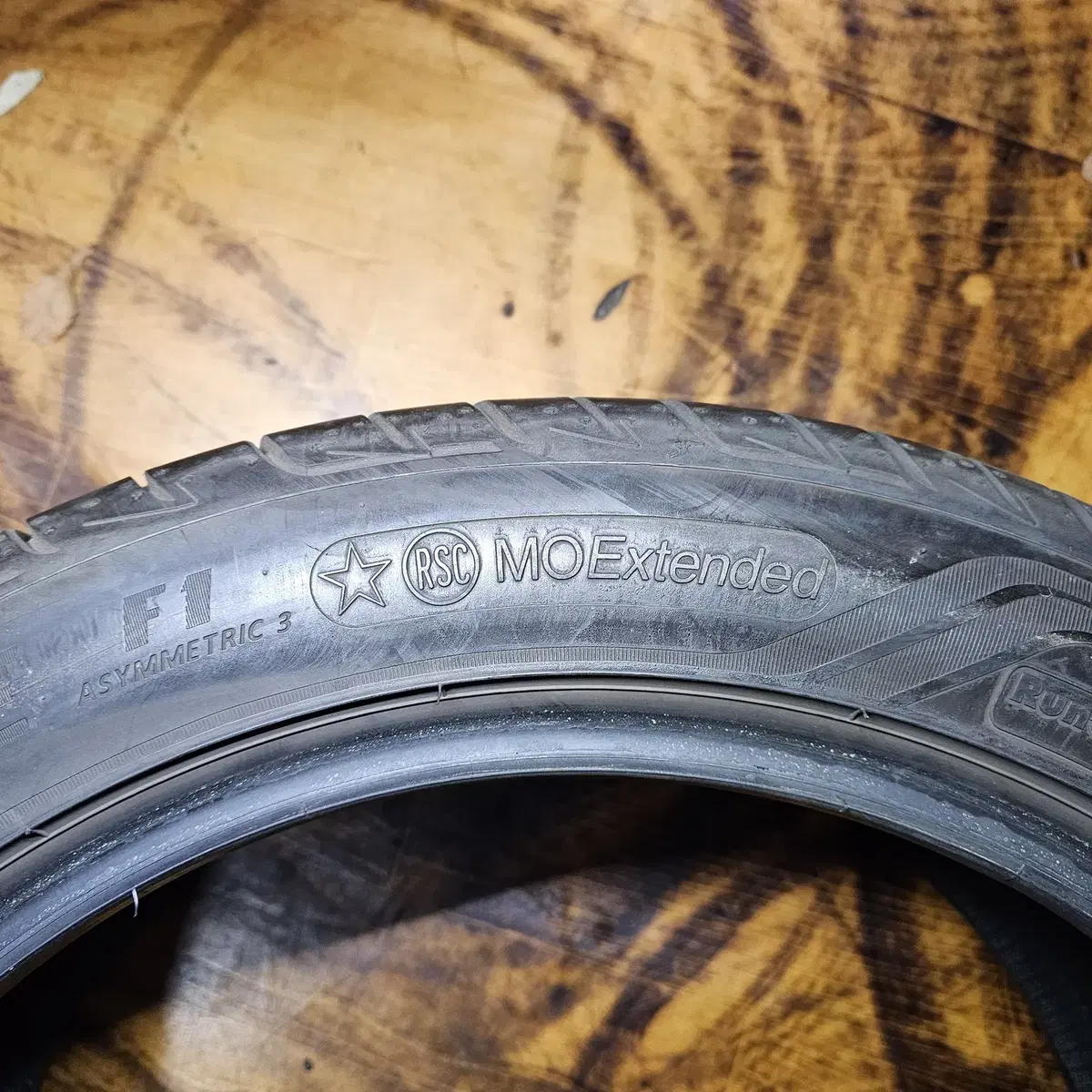 245/45R18 벤츠, BMW 순정 런플랫타이어 1본