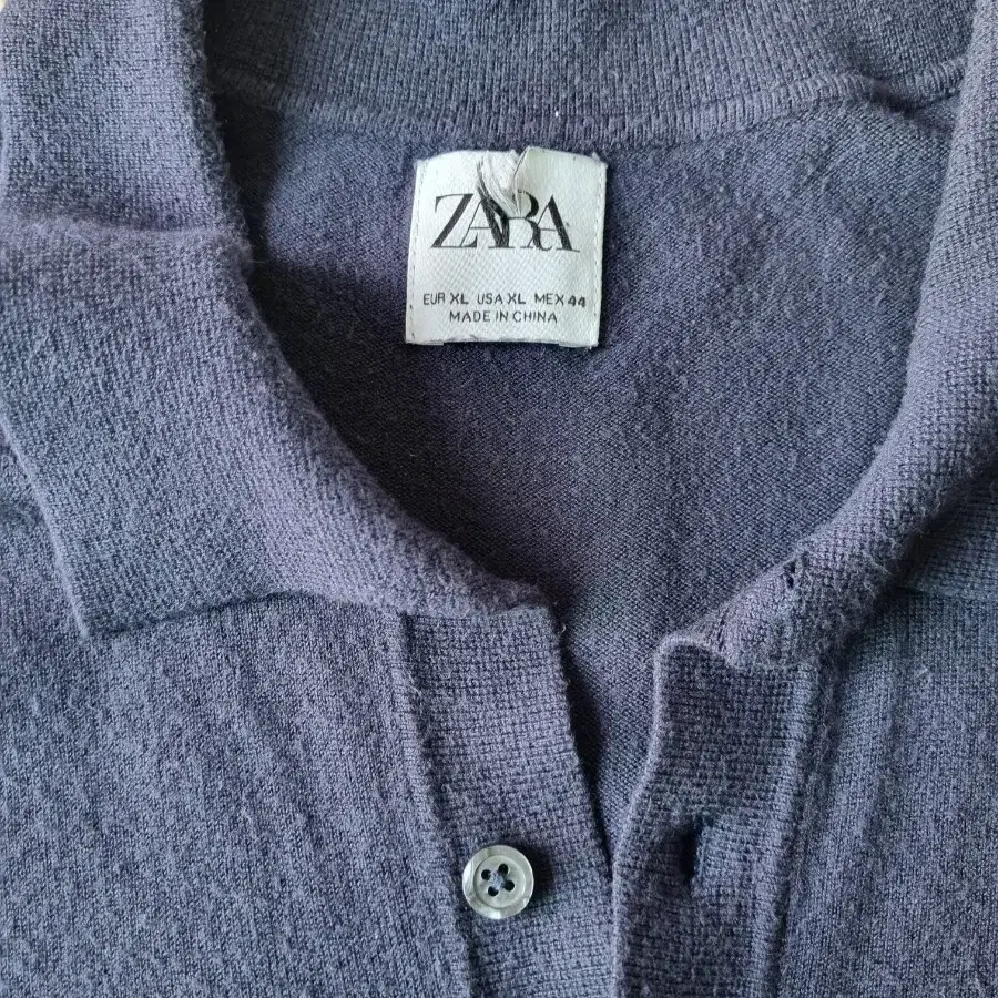 자라(ZARA) 반팔 카라티