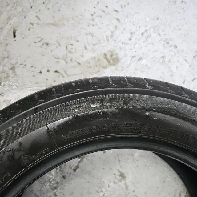 225/55R17  미니,  3GT 순정 런플랫타이어 4본