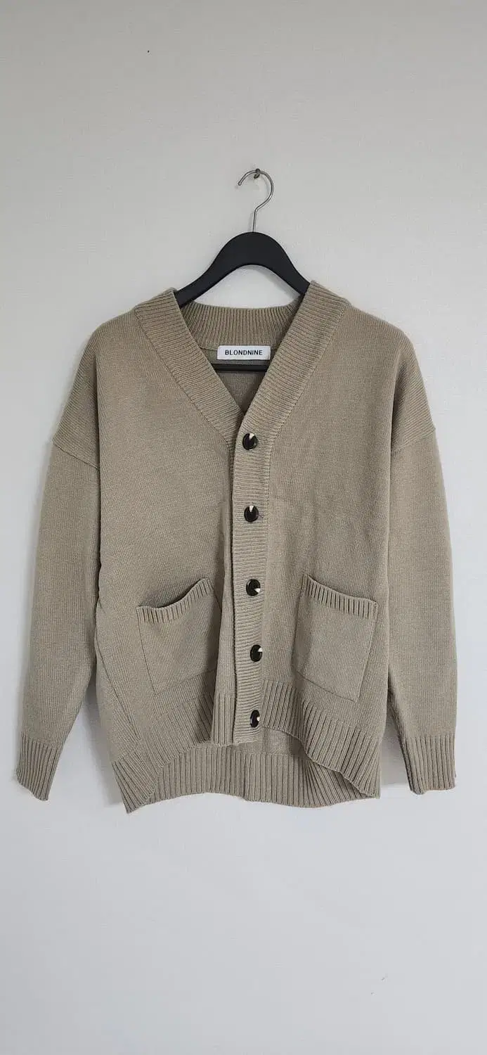 Blond Nine / Basic Knit Cardigan / Mocha Color