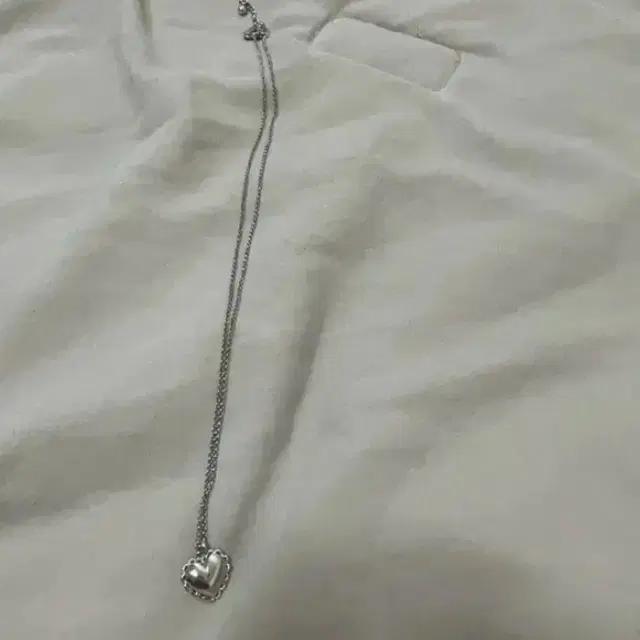 Pawpaw heart necklace 하트 목걸이