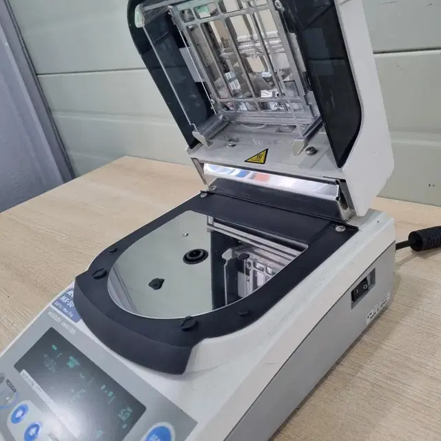 AND MX-50 Moisture Analyzer 수분분석기