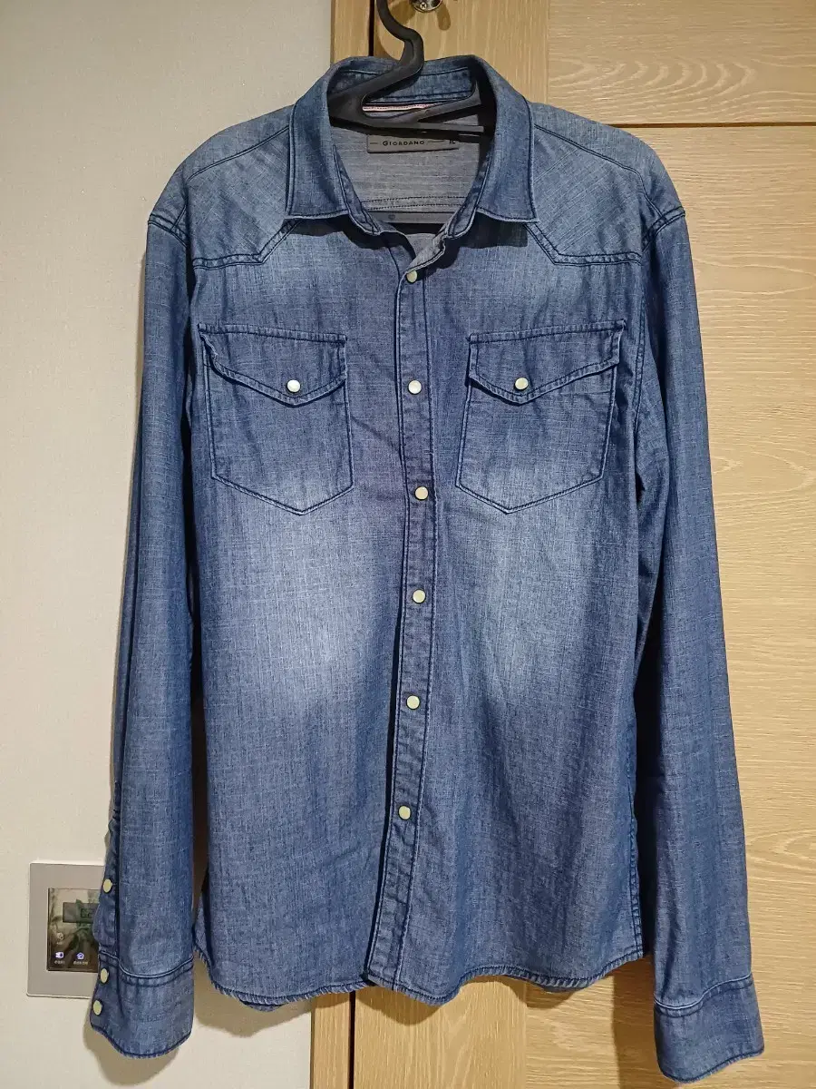 Giordano Denim Shirt XL