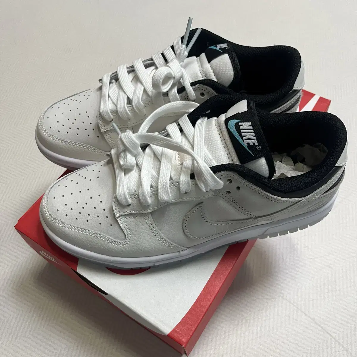 240mm 나이키 덩크 Nike Dunk Low SE Phantom Sa