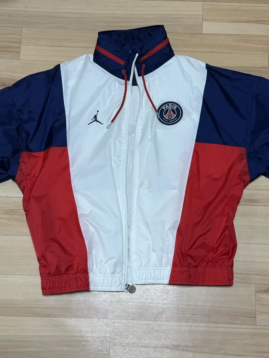 Jordan x Paris Saint-Germain Windbreaker