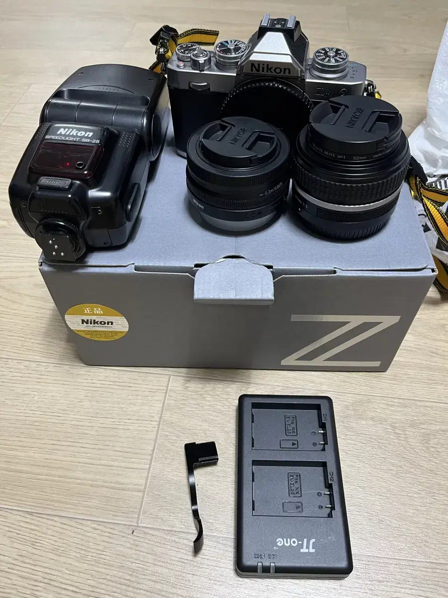 (급처)니콘 zfc (16-50kit) +40mm f/2 (se)