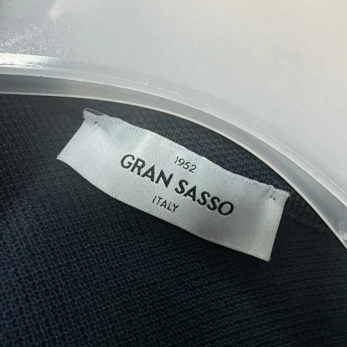 GRAN SASSO 카라 하프슬리브 폴로 니트