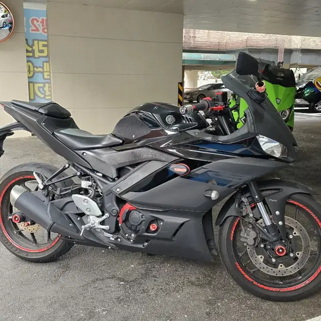 20년식 YZF-R3 블랙 팝니다