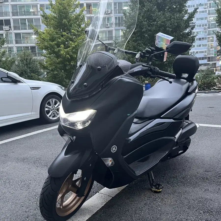 6500키로  NMAX125 오토바이팝니다