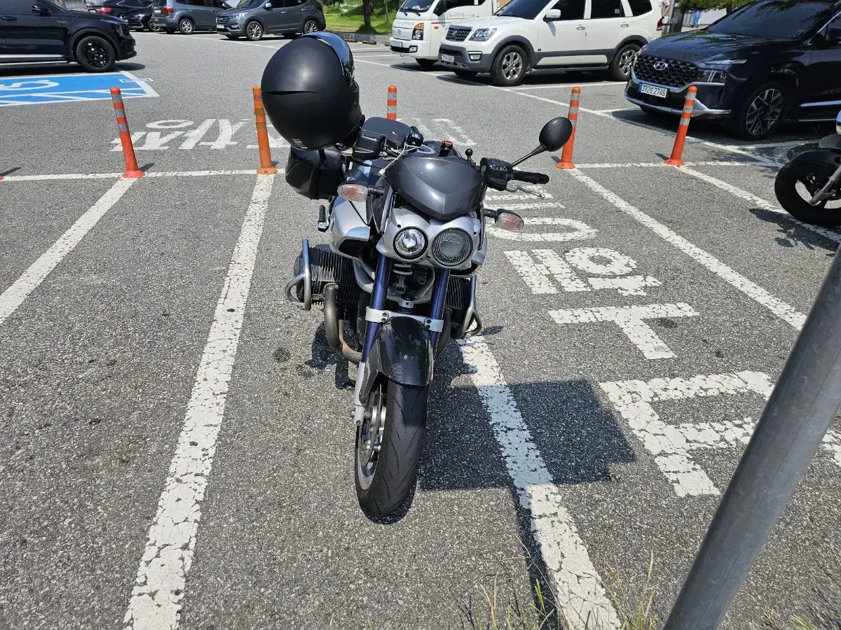 BMW R1150r rockster 판매합니다.