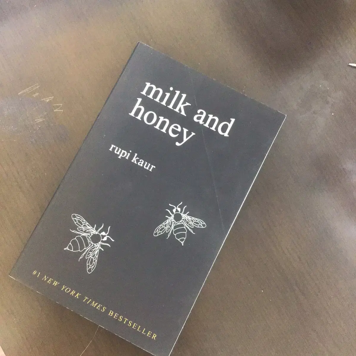 시집 milk and honey 원서 (뉴욕타임즈 베스트셀러)