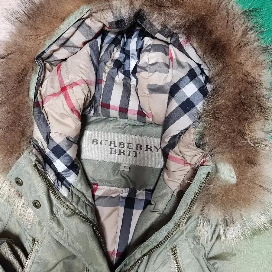 (여성용)BURBERRY GOOSE DOWN 패딩 버버리 구스다운 브릿