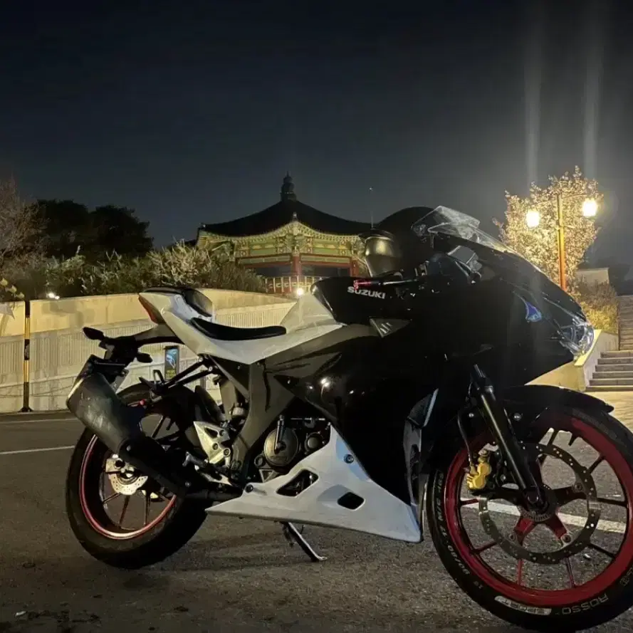 흰검 스즈키 gsxr-125 팝니다. (개인)