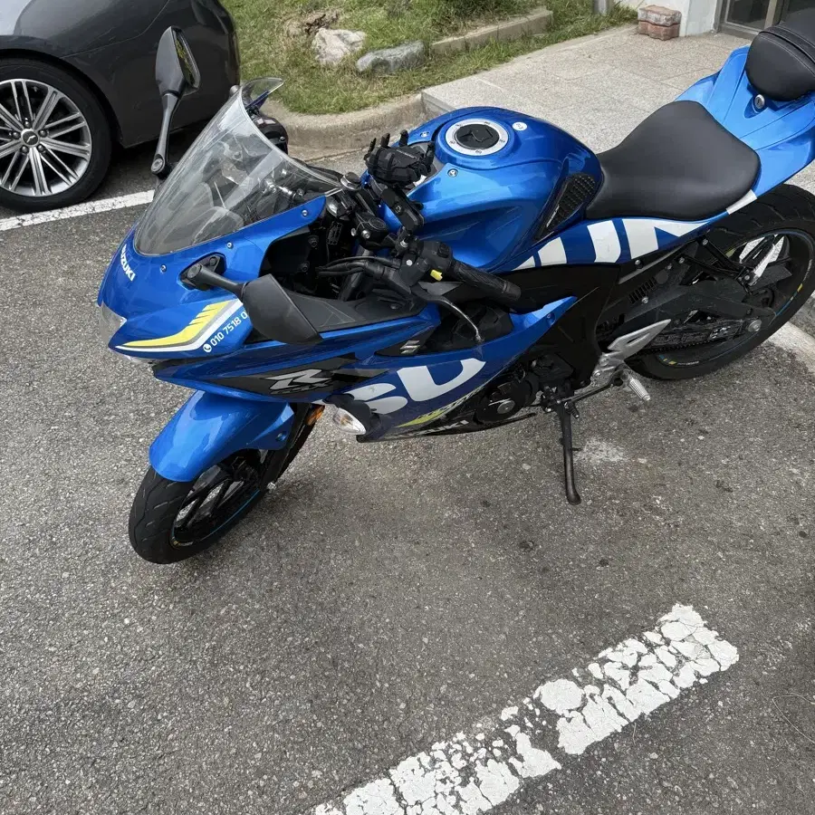 스즈키 GSX R125 gsxr125 순정 팝니다