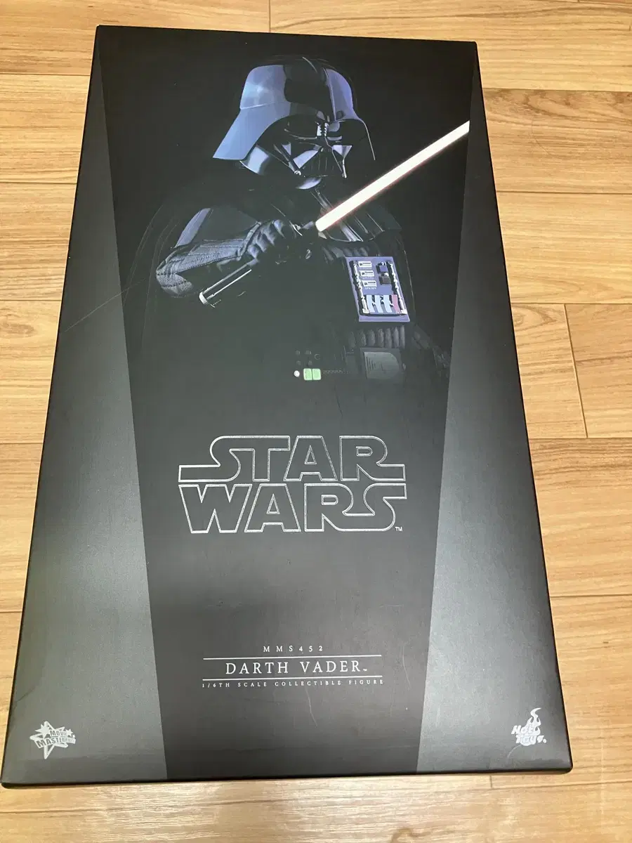 [Other Marketplace Sold] Hot Toy Darth Vader