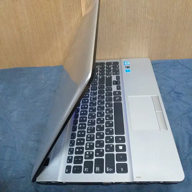 삼성NT300E5E i5-3230  15인치 노트북