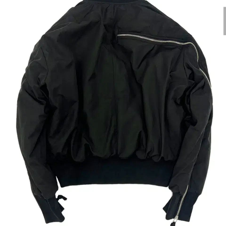 네고문의 MULTI ZIPPER BOMBER JACKET [BLACK]