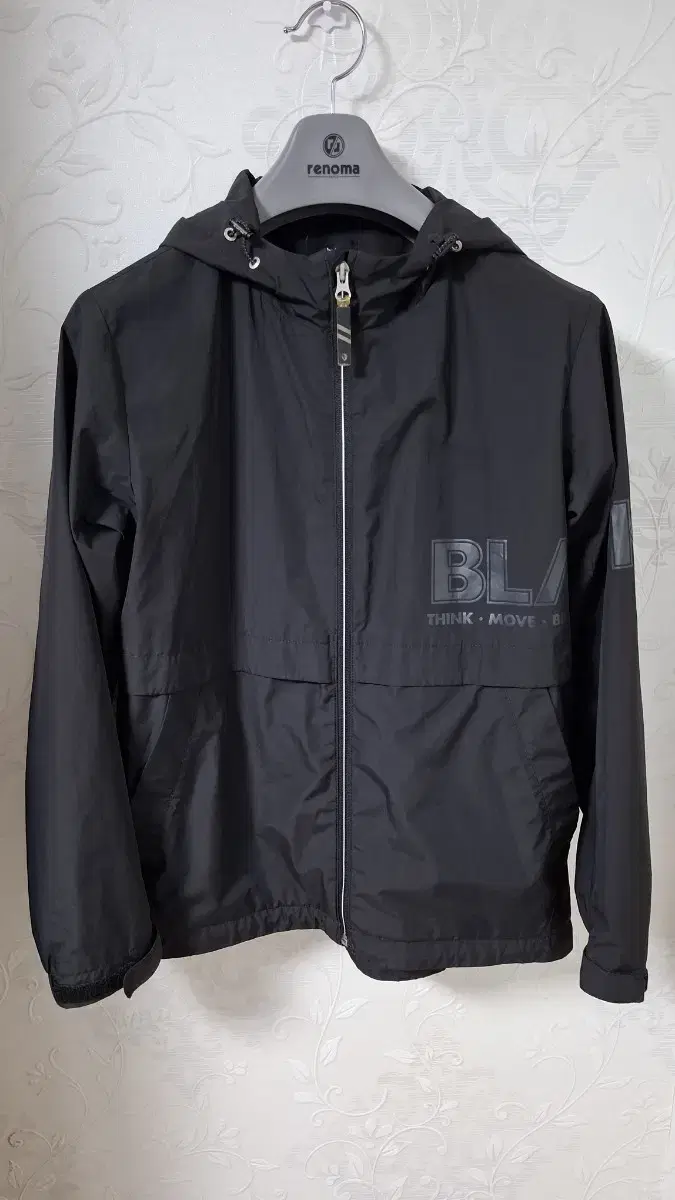 Black Yak Hooded Windbreaker Jacket 165size Unisex Ultra-A