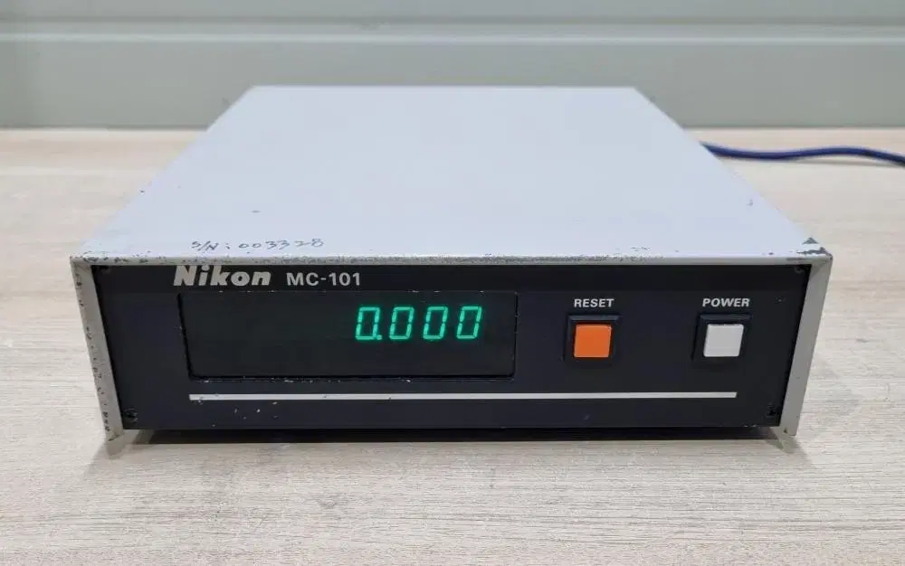 Nikon MC-101 Digital Readout