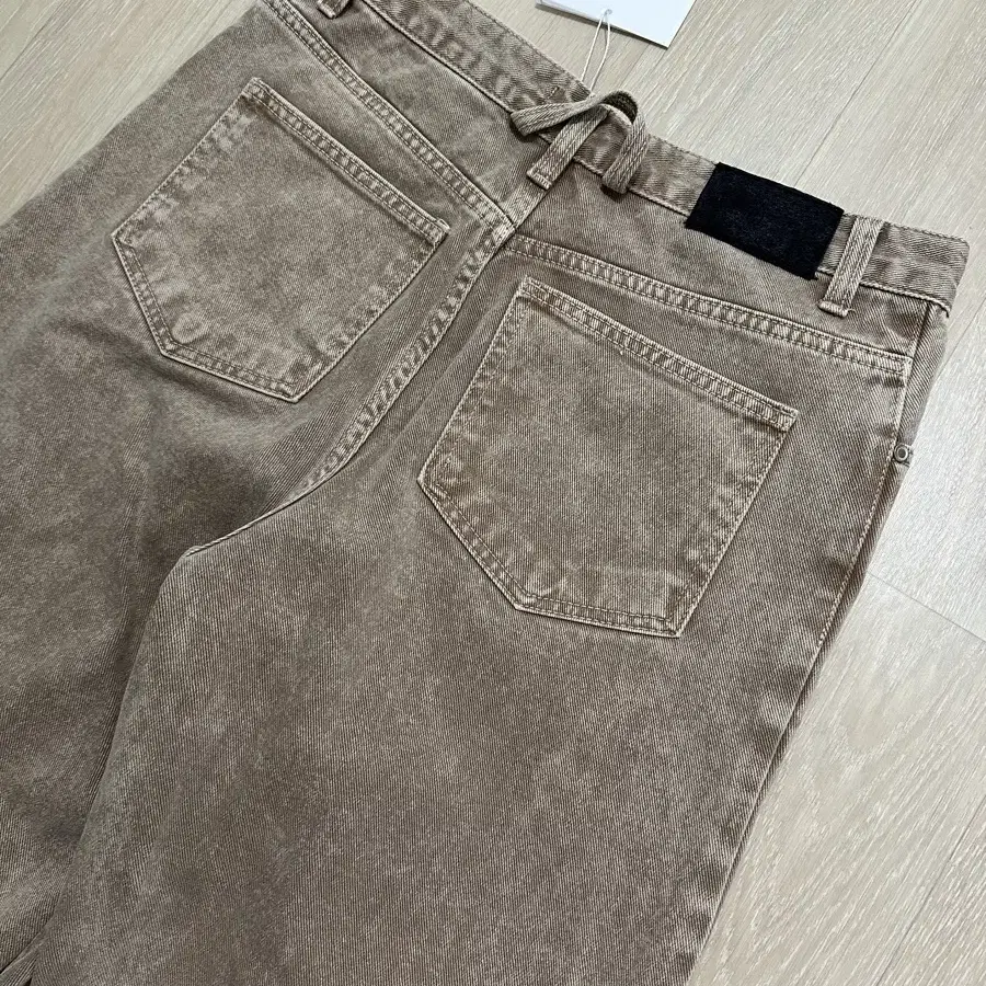 새상품) 친다운 데님팬츠 BOY PLEATED DENIM BEIGE