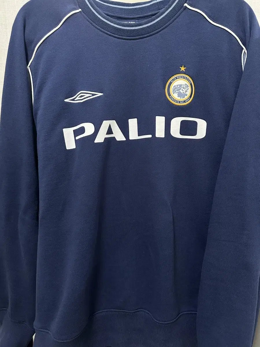 Pallas x Umbro Crew Neck Sweater Bloo